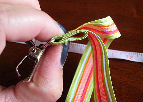 clip-ribbon-folded
